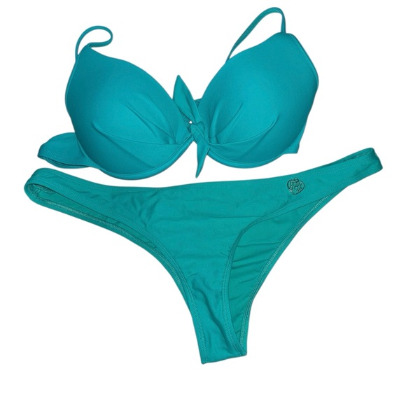 Body Glove Other - Body Glove Teal Bikini Set